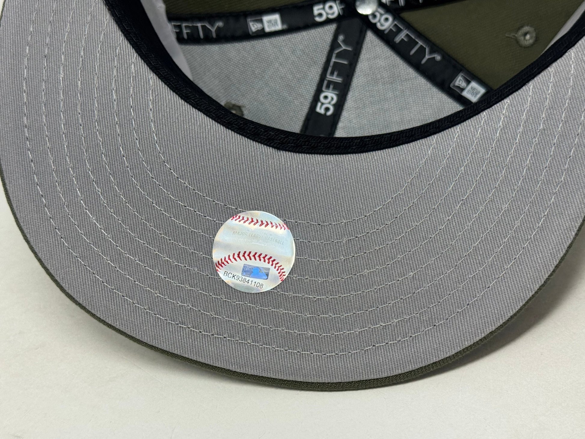New York Yankees 25th Anniversary Champions Shadow Logo Fitted Hats-Olive