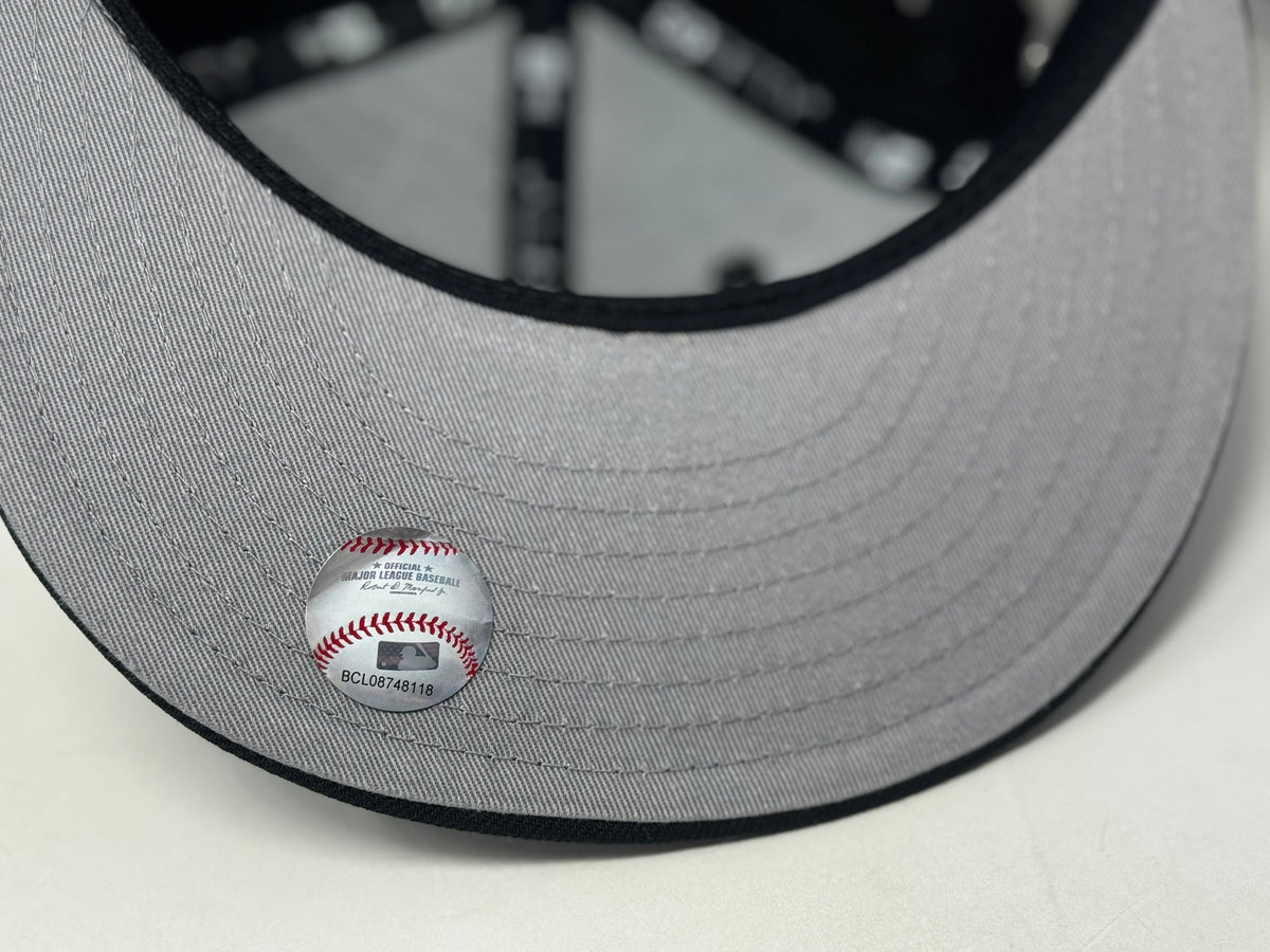 Toronto Blue Jays 1993 World Series Metallic Pack Fitted Hats