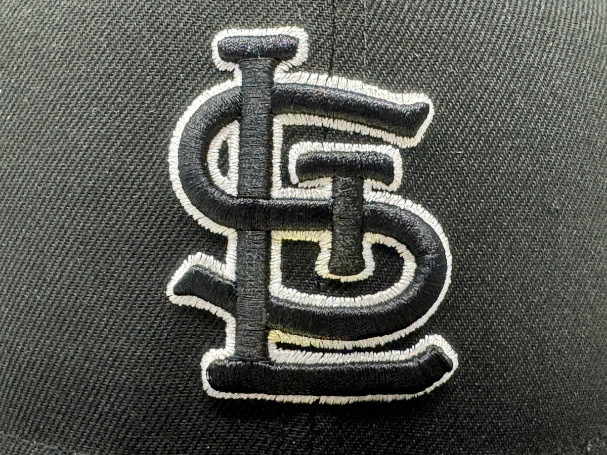 St. Louis Cardinals 2006 World Series Black  Gray Brim New Era Fitted Hat