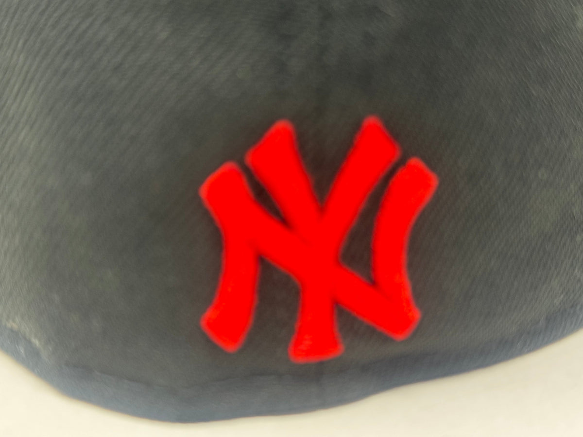 New York Yankees Santa Claus Snowman 59Fifty Fitted Hat-Black
