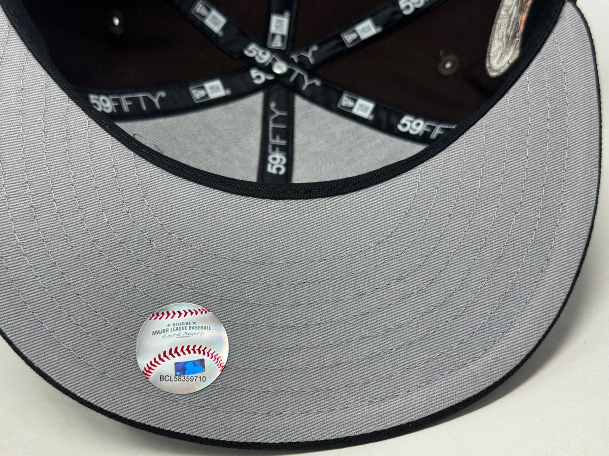Montreal Expos 35th Anniversary New Era Fitted Hat-Dark Brown Black