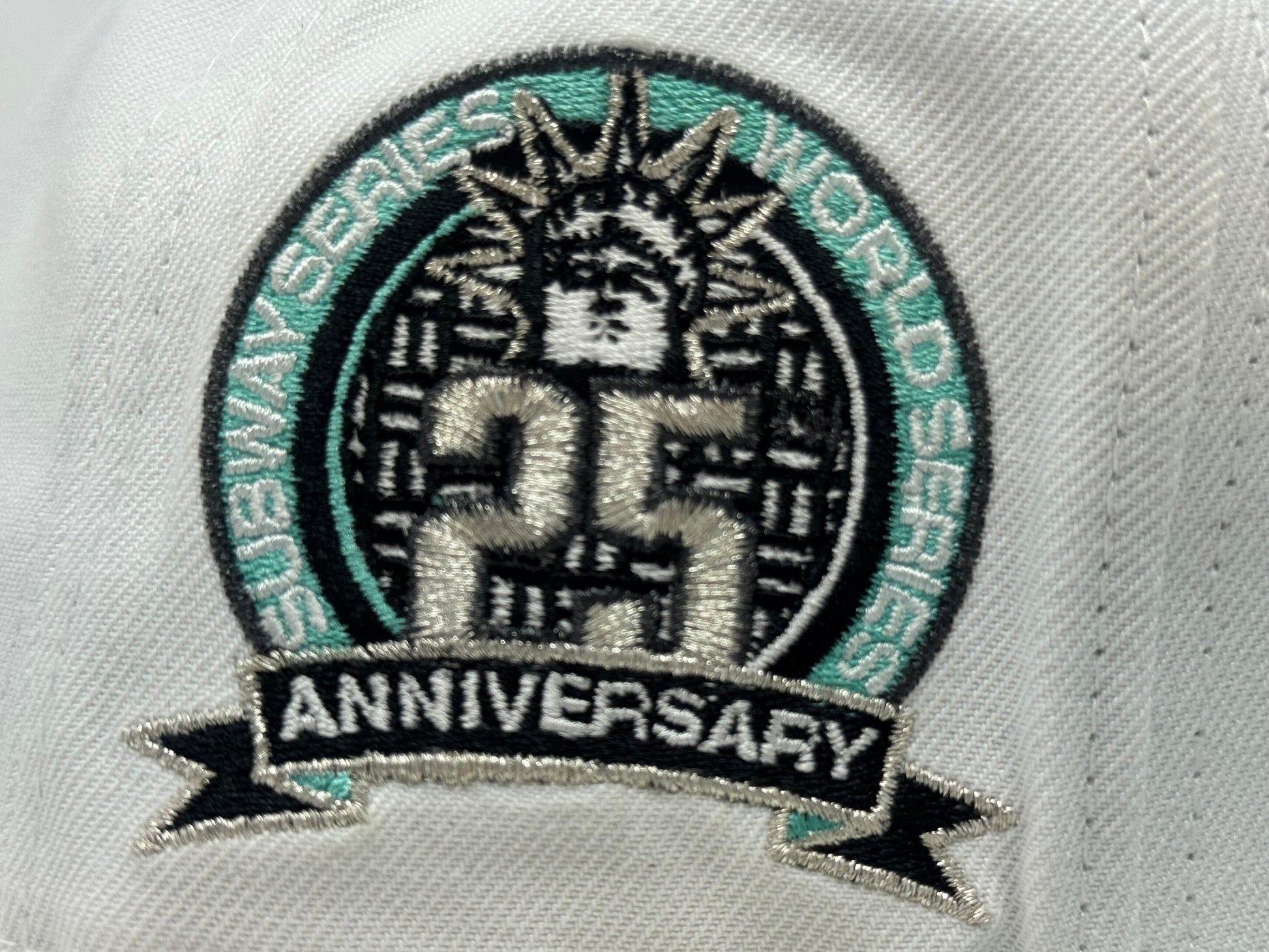 New York Mets 25th anniversary of Subway Series Fitted Hat-White Mint