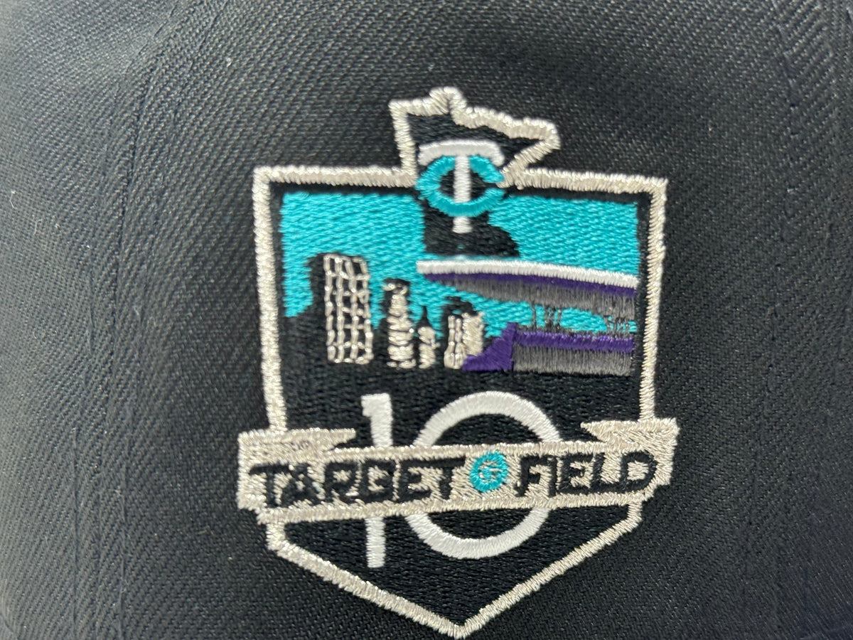 Twins 10th Anniversary Fitted