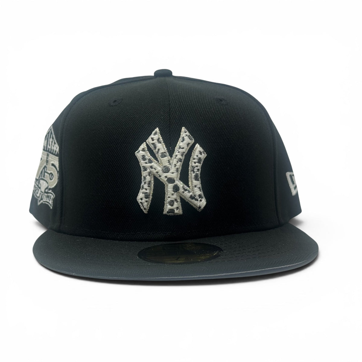 New York Yankees 75th Anniversary "Cow Print" Fitted Hat -Black