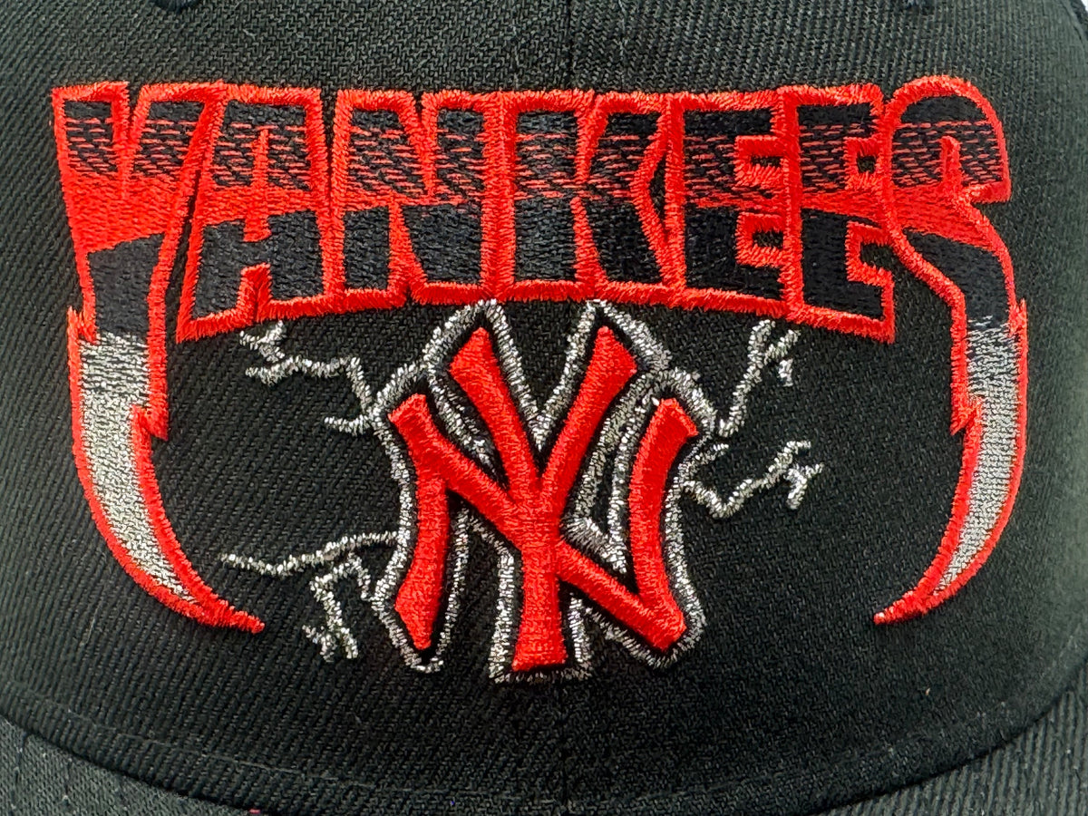 New York Yankees Supercharged Logo Fitted Hats-black