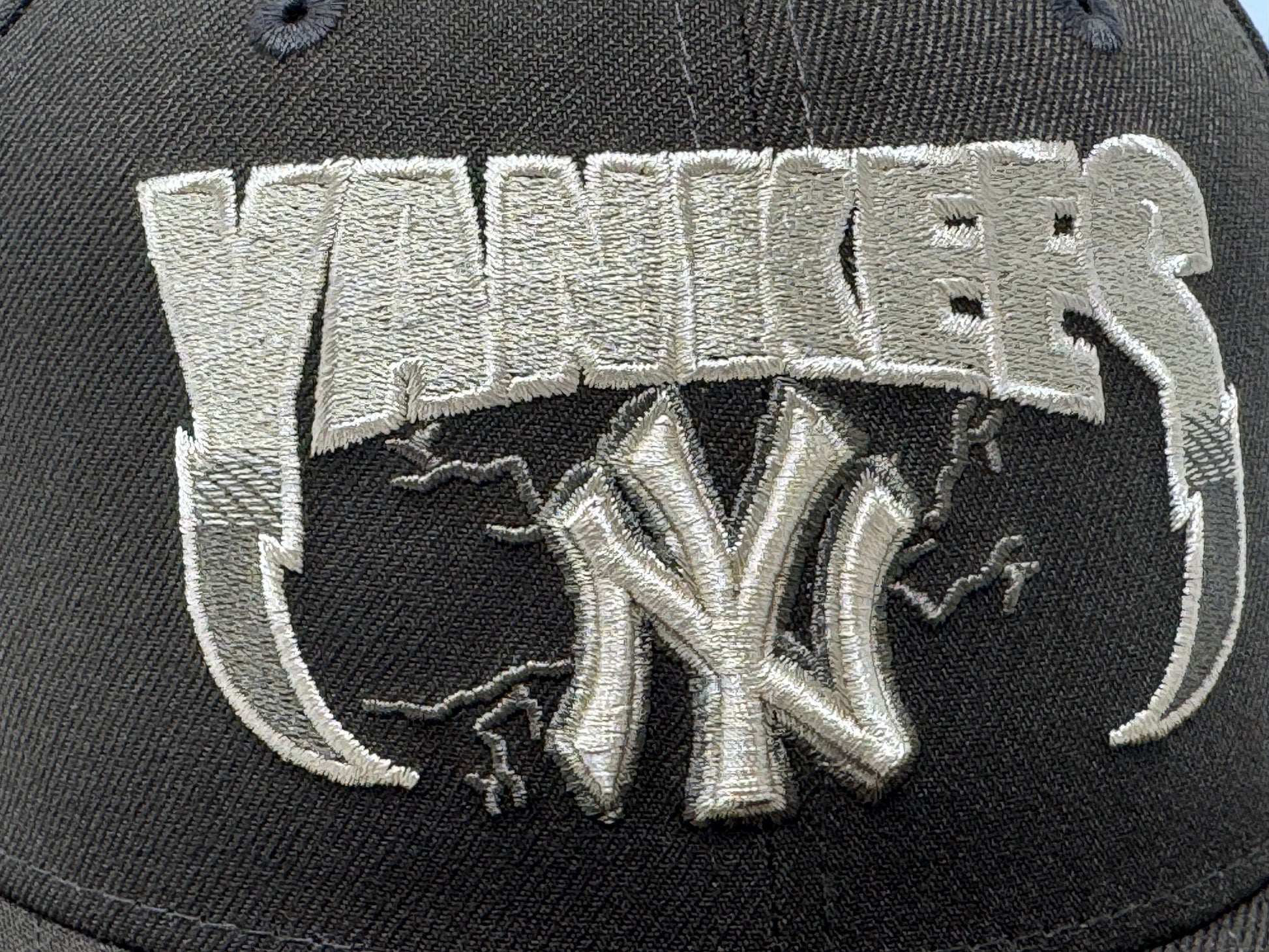 New York Yankees "Supercharged Logo" Fitted Hats-Brown