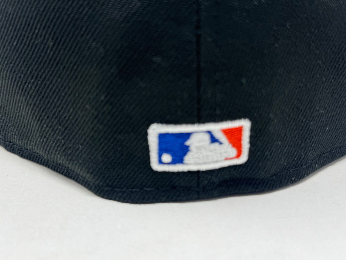 New York Mets * Seinfeld Apple Logo New Era Fitted Hat