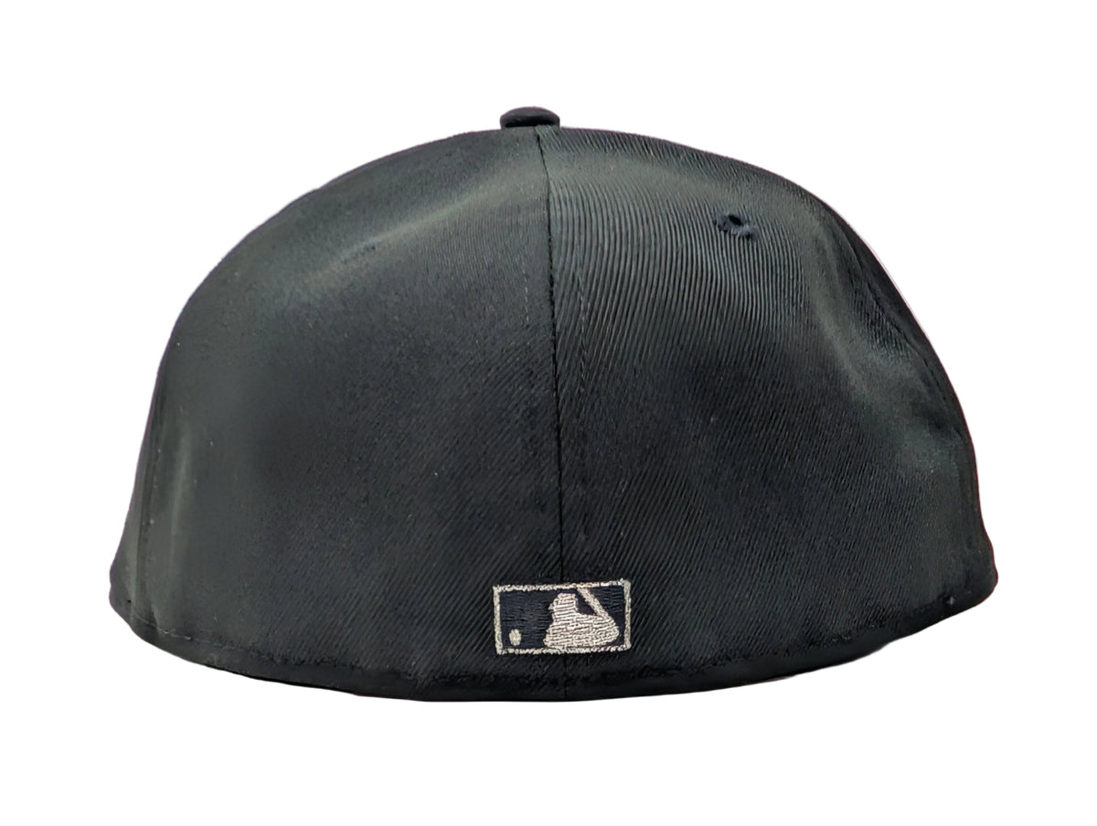 Oakland Athletics 1989 World Series Metallic Logo Fitted Hat- Black